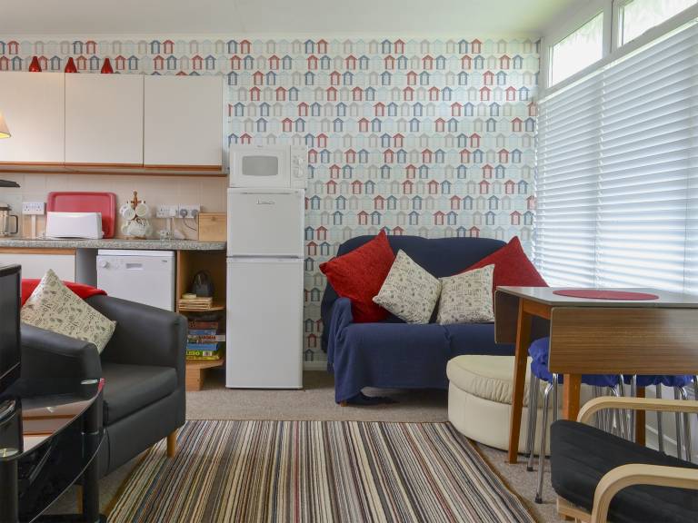 Family-friendly cottage with yard | Next to the beach | Pet-friendly — photo 2