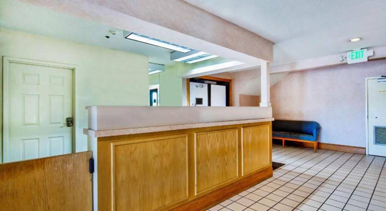 Motel 6 Jeffersonville, IN - Louisville — photo 4