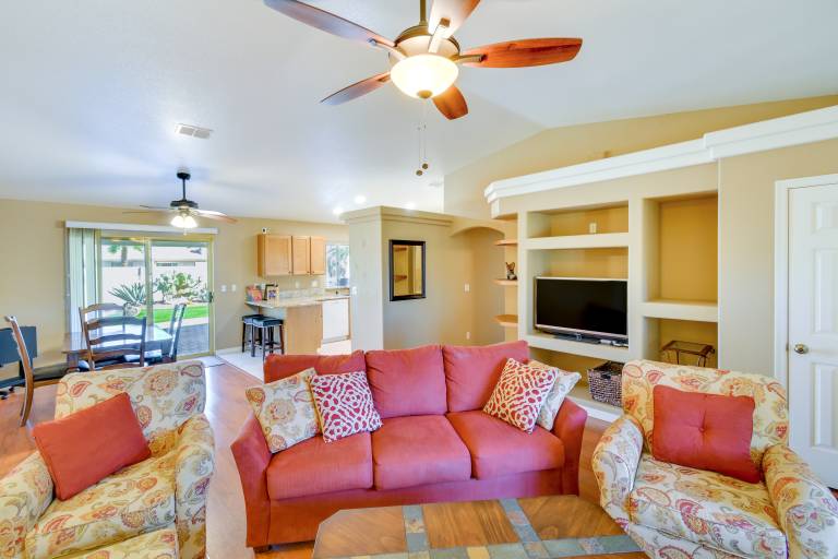 5 Mi to Beach & Golf: Lake Havasu City Home — photo 5
