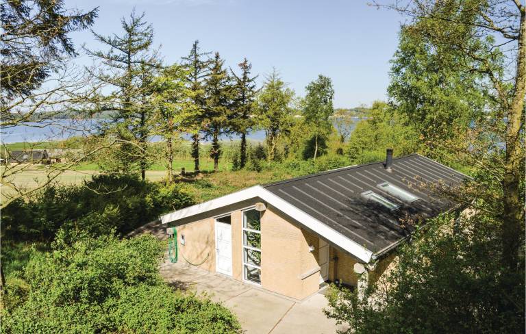 Feriehus Hvalpsund