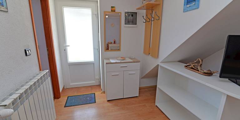 Beautiful apartment with patio | Pet-friendly — photo 5