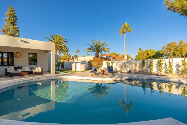 House Orangetree Estates