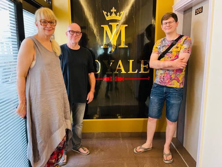 HOTEL MJ ROYALE