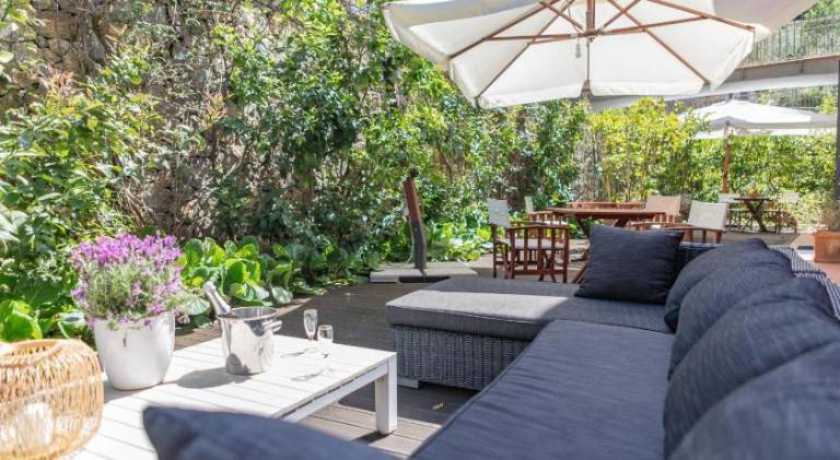 Pleasant serviced apartment with patio & garden | Next to the beach | Dogs allowed — photo 5