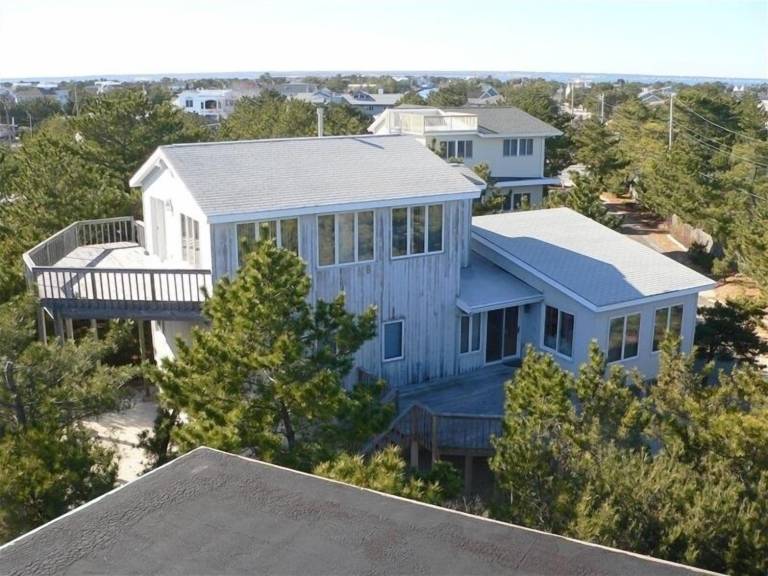 House Long Beach Township
