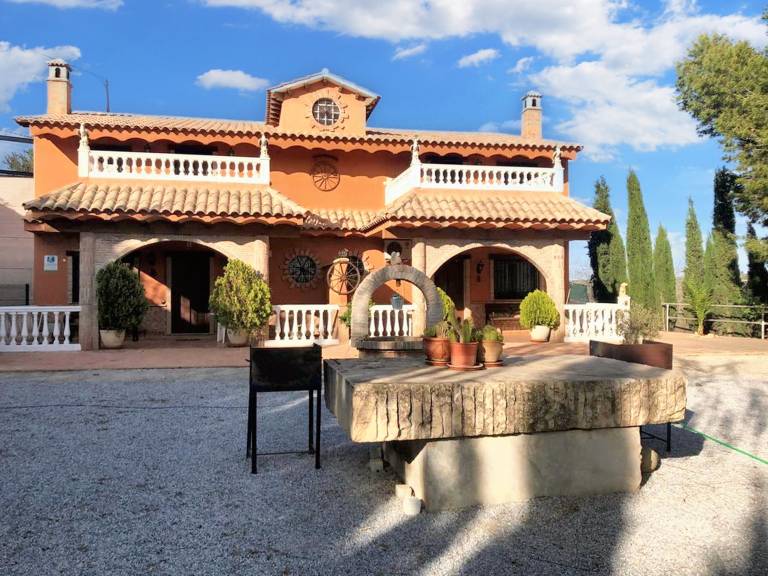 Ferienhaus in Cañada Morteros, Baza f&uuml;r max. 8 Personen