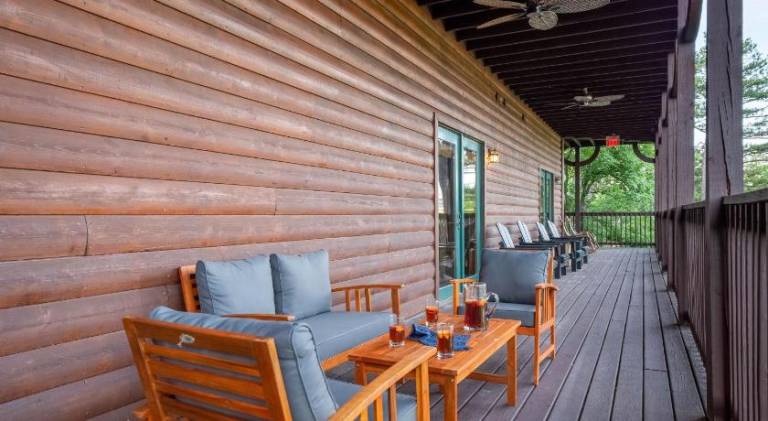 Hickory Ridge by AvantStay Sleeps 20 Incredible Private Elevated Cabin — photo 5