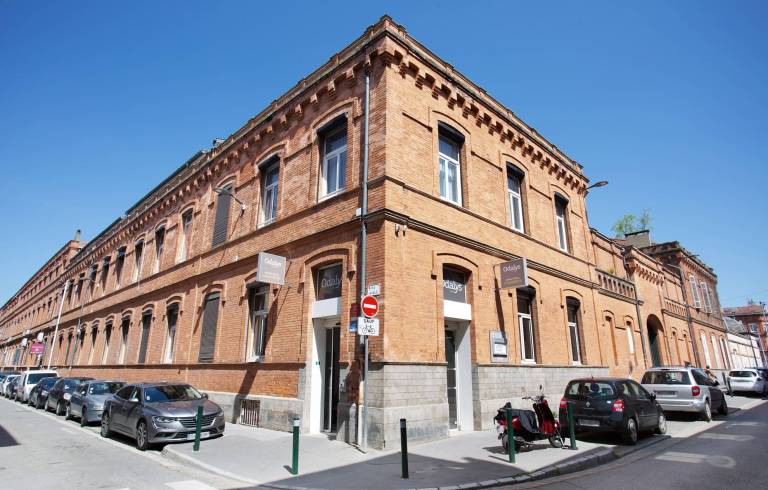 Apartment with patio | Near Capitole de Toulouse | Pets allowed — photo 5
