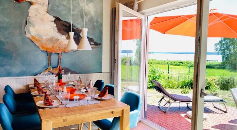 Vacation home with terrace, barbeque & yard | Good for workation in Plau am See