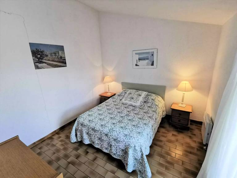Apartment with 1 room for 4 persons — photo 4