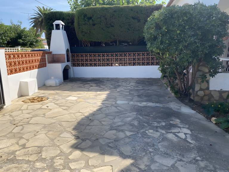 Villa with garden, terrace & barbecue | Mountain view — photo 2