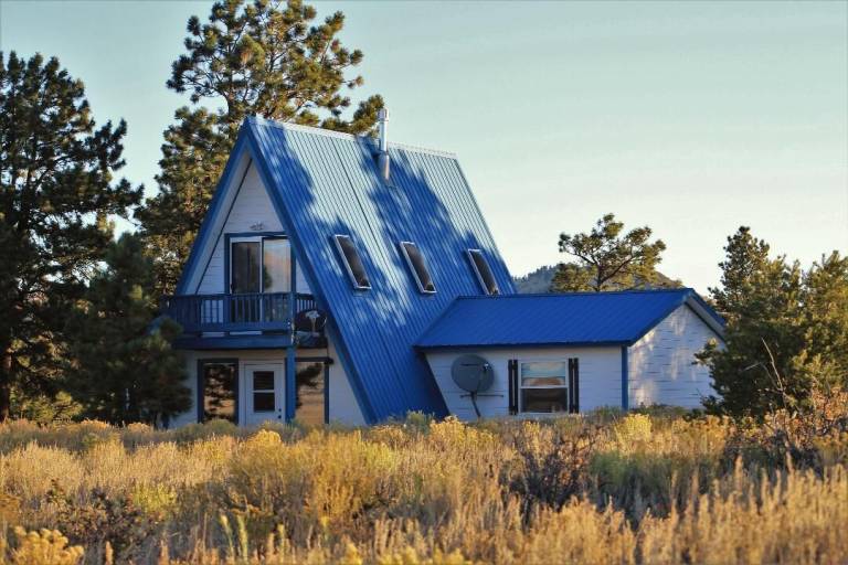 House Westcliffe