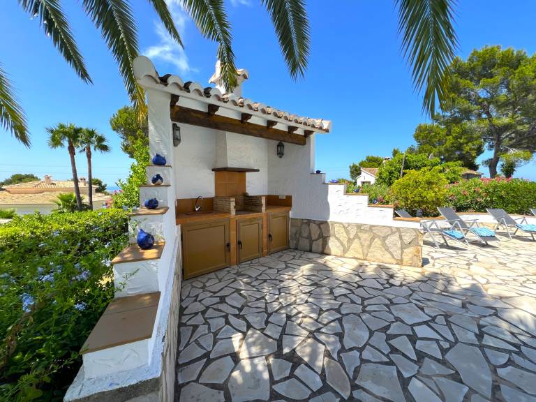 Fully equipped nice villa with private pool, grill & garden | Pets allowed — photo 4