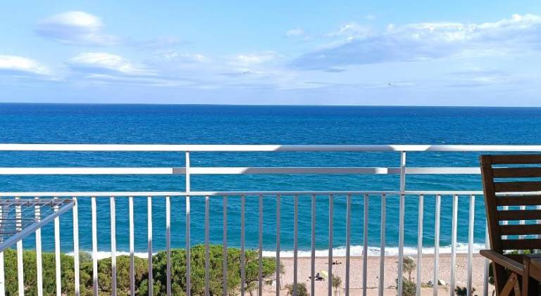 Holiday apartment | Close to the beach | Pets allowed in Santa Susanna