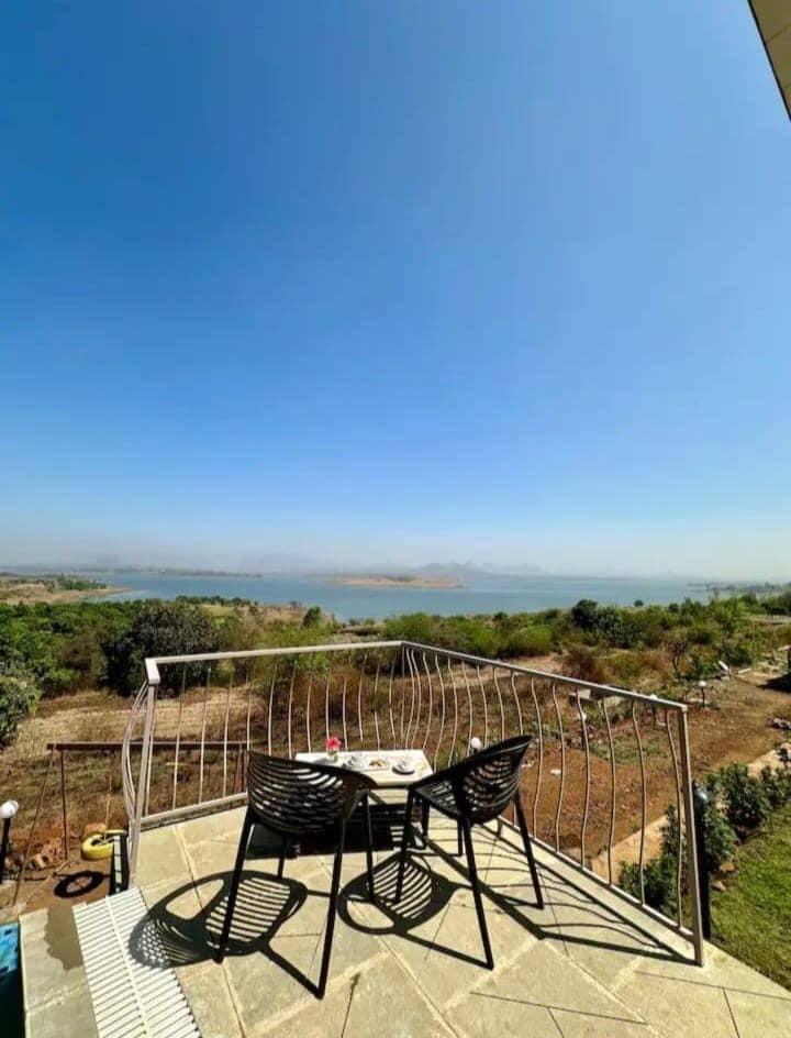 Big vacation home with garden, pool & BBQ | Water view | Dogs allowed — photo 3