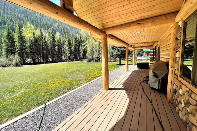 House  Lucky Seven Summer Homes