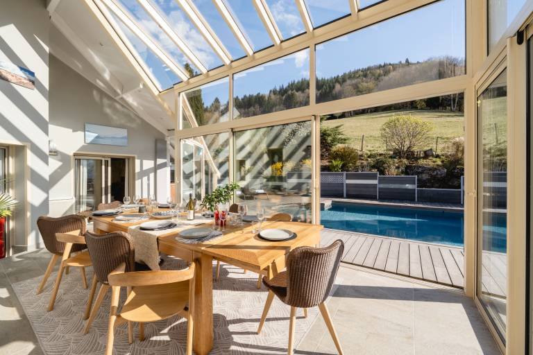 Villa with private pool, barbecue & hot tub | Mountain view — photo 2