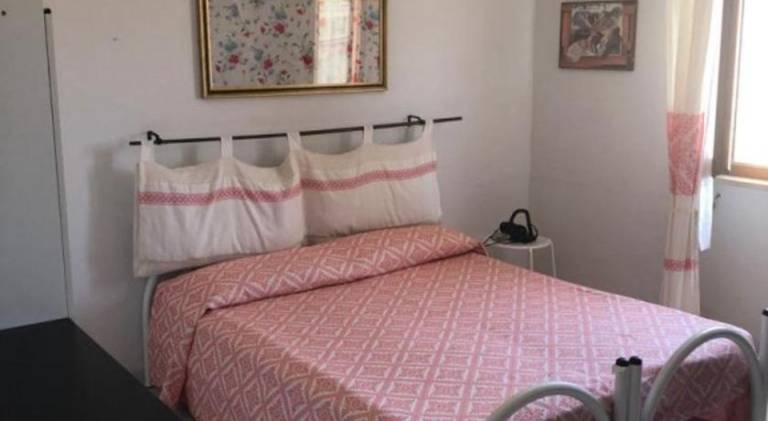 Rental apartment with 2 rooms for 5 persons — photo 2