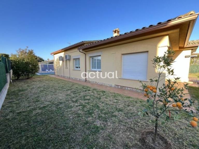 Detached house in Calonge with private pool and parking — photo 5