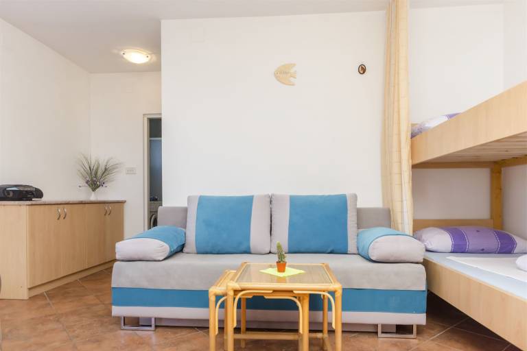 Apartma Obonjan