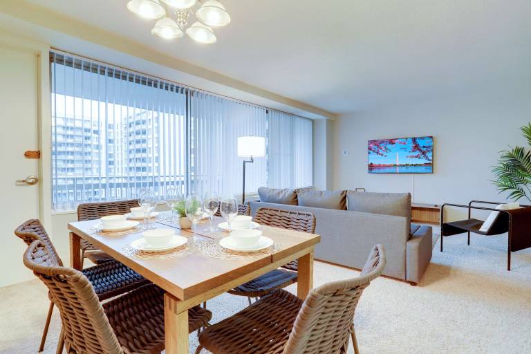 Stay in Style Location & Comfort