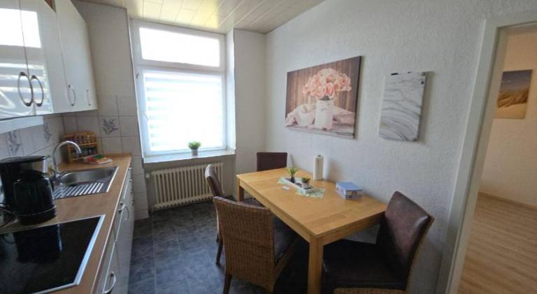 Gemutliche Altbauwohnungen mit Einzelzimmern und Parkplatz direkt am Haus! — photo 4