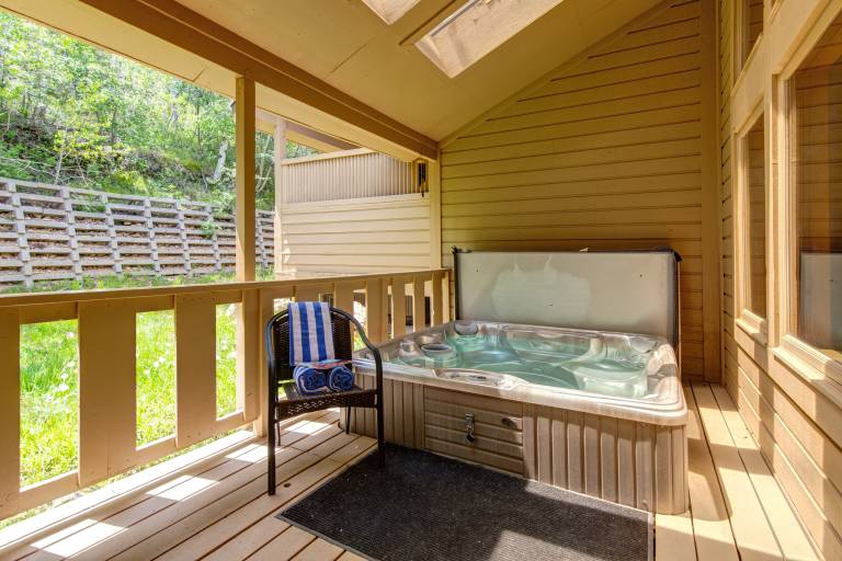 Pet friendly, Private Hot tub, Shuttle near Main Street! Aspen Wood 1520 — photo 2