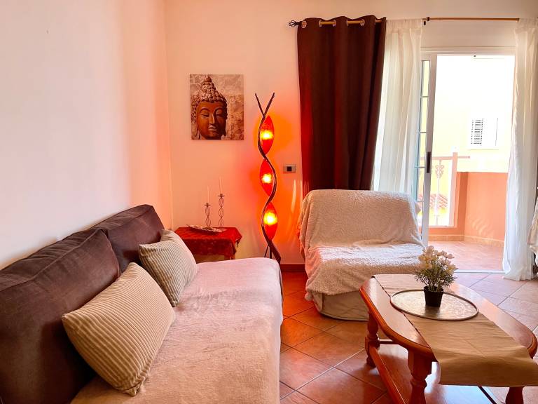 Rental apartment with terrace & fast internet | City view | Good for workation — photo 4