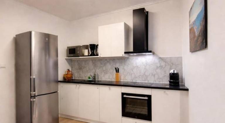 Holiday apartment with 2 rooms for 6 persons — photo 5