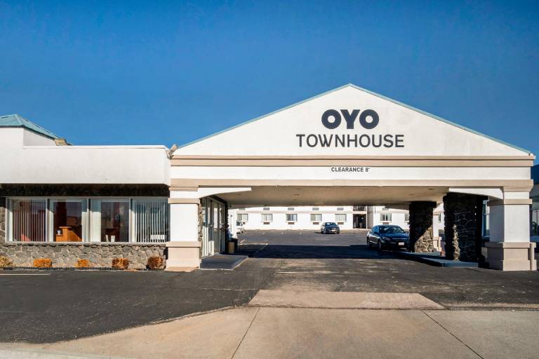 OYO Townhouse Dodge City KS in Dodge City, KS