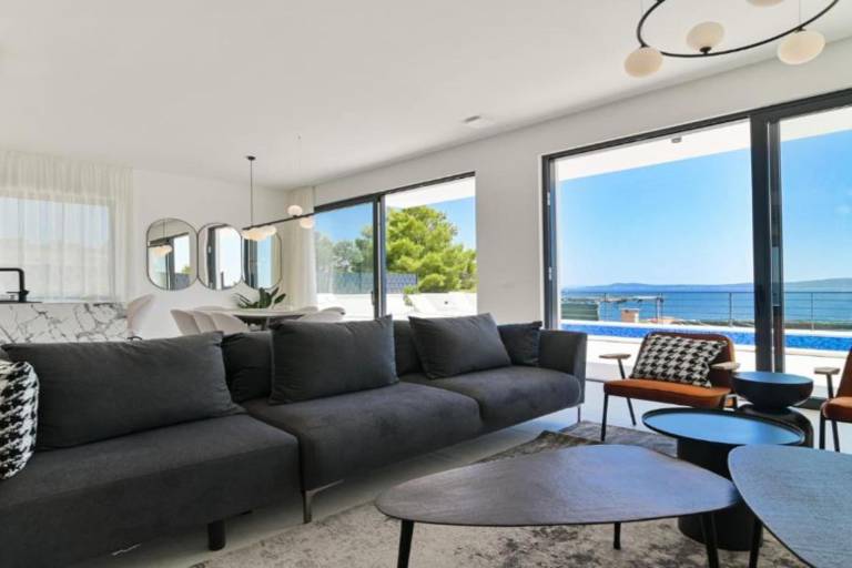 Villa with patio, barbecue & jacuzzi | Sea view — photo 5