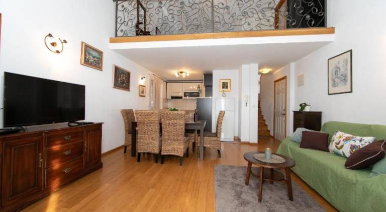 Rental apartment with grill in Tucepi