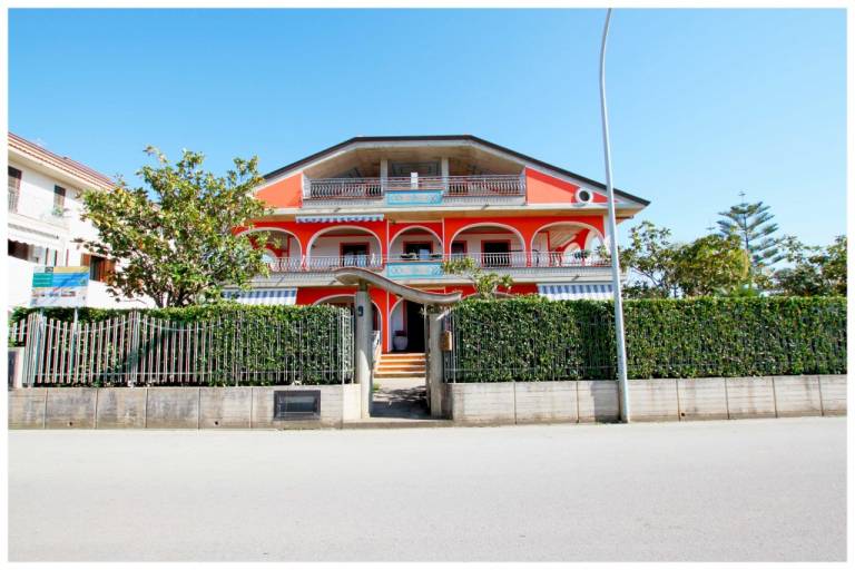 Children-friendly beautiful rental apartment with patio, garden & grill | Nature view | Next to the beach | Pets are welcome — photo 3