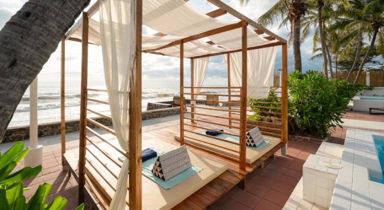 Private Oceanfront Colonial Pool Villa 6Bed HuaHin — photo 5