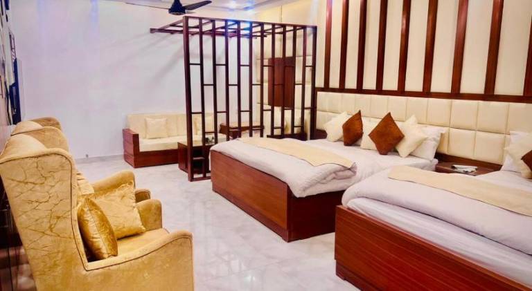 The Signature Hotel Multan