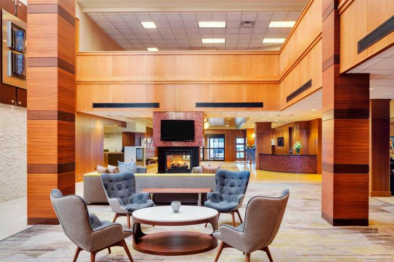 Courtyard by Marriott Boston Logan Airport — photo 4
