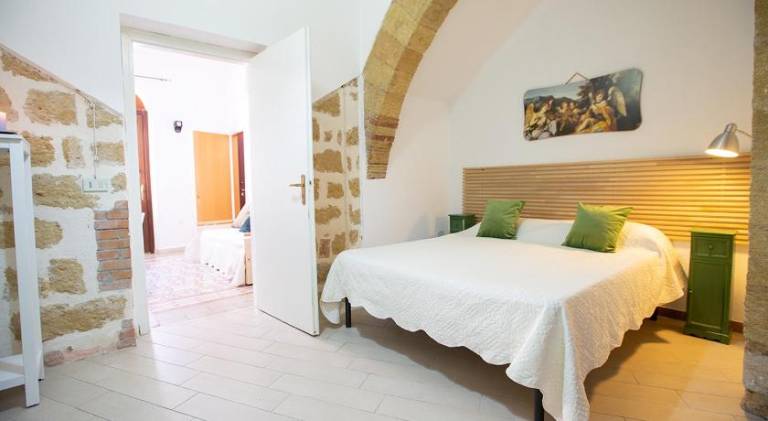 Apartment with 4 rooms for 9 persons in Castellammare del Golfo