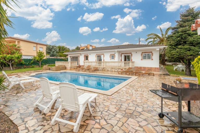 Villa "Terrassa" close to the Beach with Pool & Wi-Fi — photo 2
