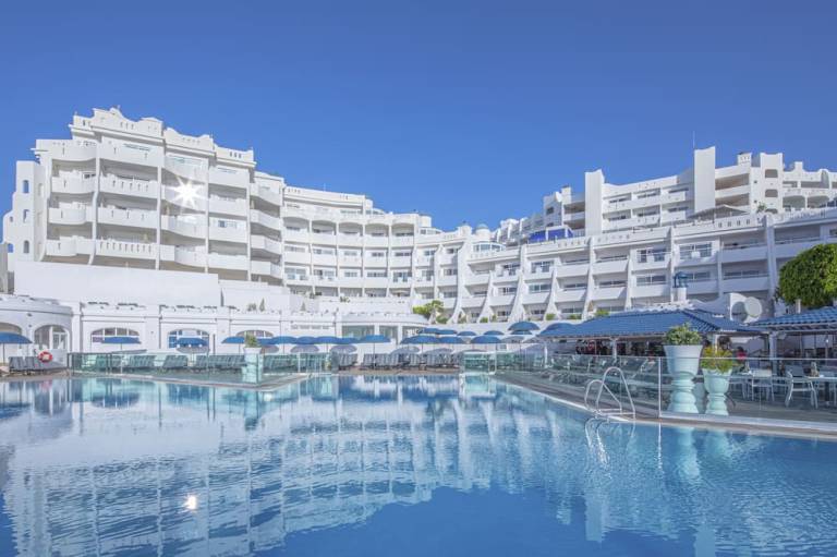 Aparthotel  Oasis del Sur