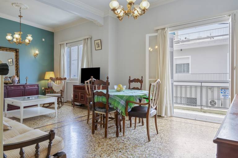 Apartment 'Family, Enjoy Athens, Apt 90 Cm' with Private Garden, Wi-Fi and Air Conditioning — photo 2