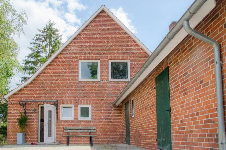 Renovated semi-detached house near Sehlendorf — photo 4