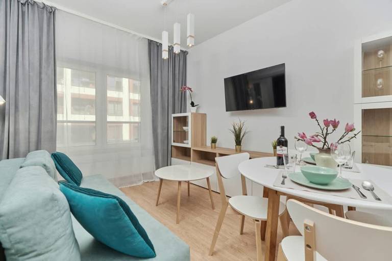 Holiday apartment with yard — photo 4