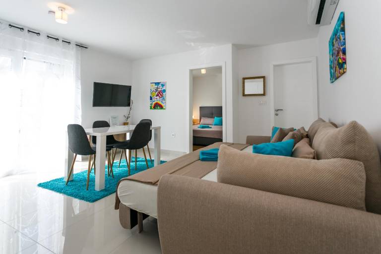 Ferienwohnung in Vantačići, Porat für max. 4 Personen Ferienwohnung in Vantačići, Porat für max. 4 Personen