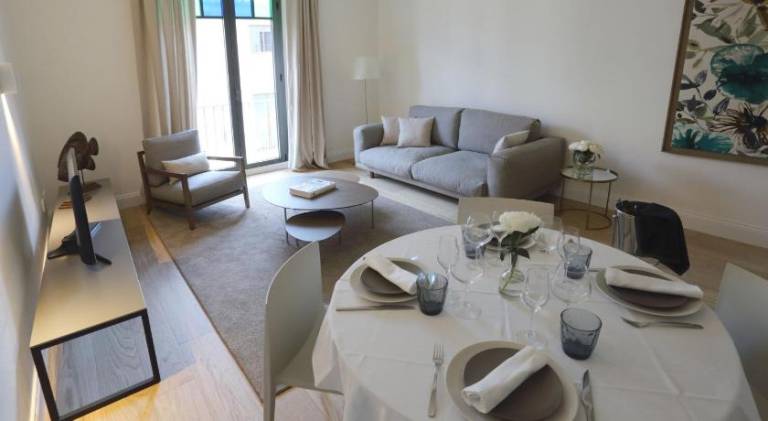 Children-friendly rental apartment with terrace | Close to Girona Cathedral | Pets allowed — photo 3