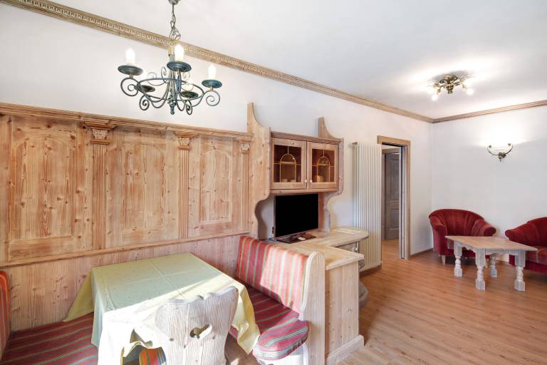 Holiday Apartment "Casa Li Roina n 45" with Mountain View, Balconies & Wi-Fi — photo 4