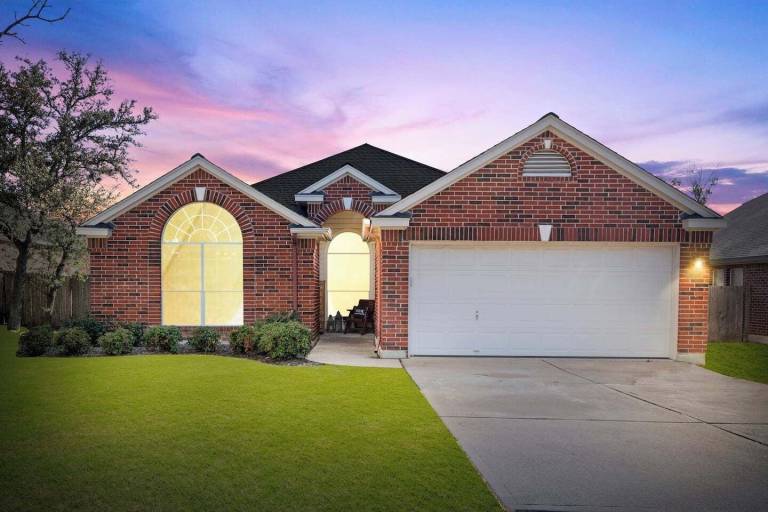 House  Cypress Mill