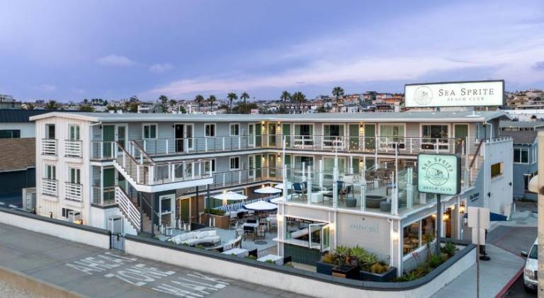 Sea Sprite Beach Club in Manhattan Beach, CA