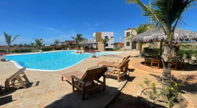 Holiday apartment with pool & jacuzzi in Luís Correia