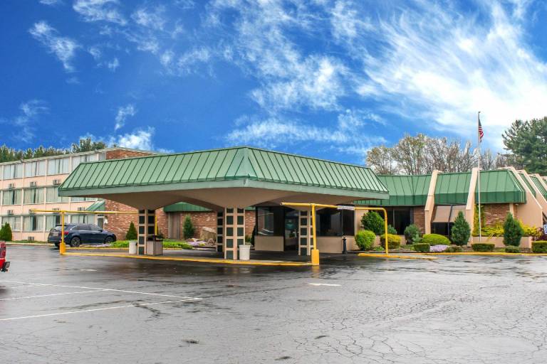 Quality Inn Hermitage South in Hermitage, PA