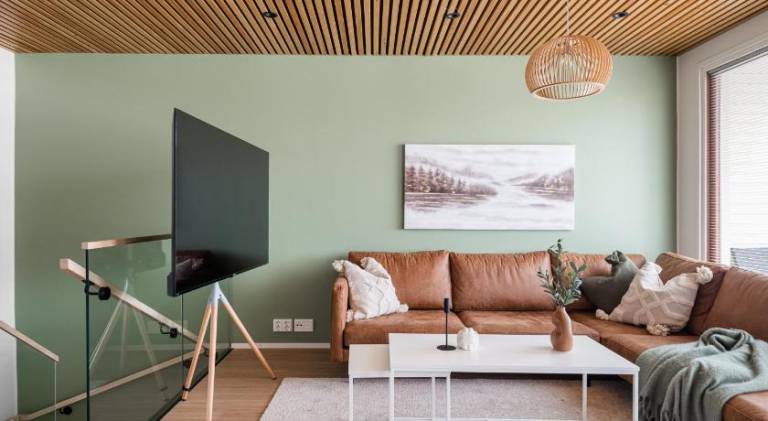 Kingwest Villa - free parking, sauna, 5br & NEW AC — photo 4